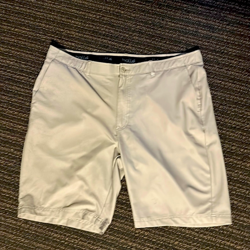 Bollé Men’s Flat Front Golf Shorts - Cream Size 40